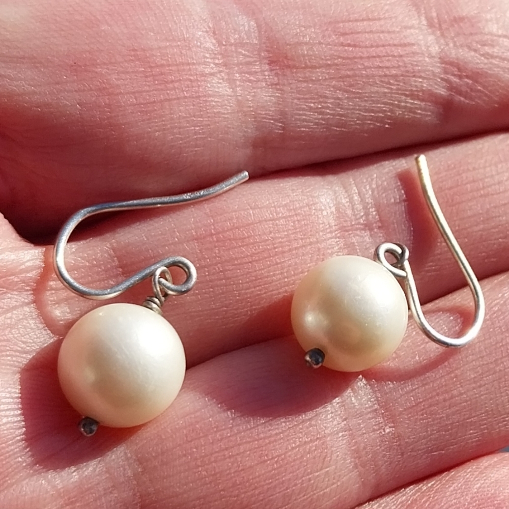 Sterling Silver Freshwater Pearl Drop Earrings - Picture 12 of 12